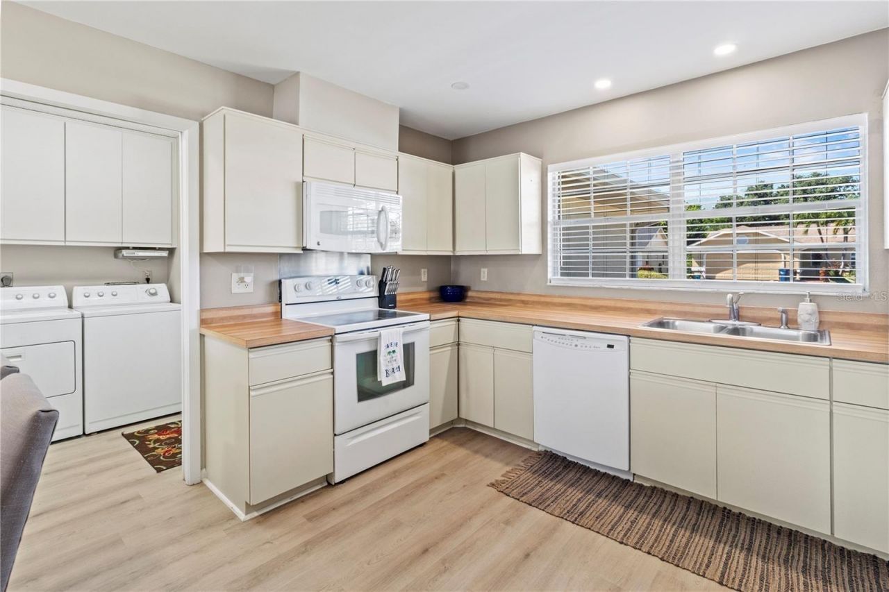 5207 88th Street W, Bradenton, FL 34210 Photo