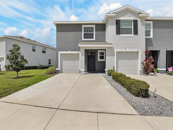 6946 BREEZY PALM DRIVE , RIVERVIEW, FL 33578