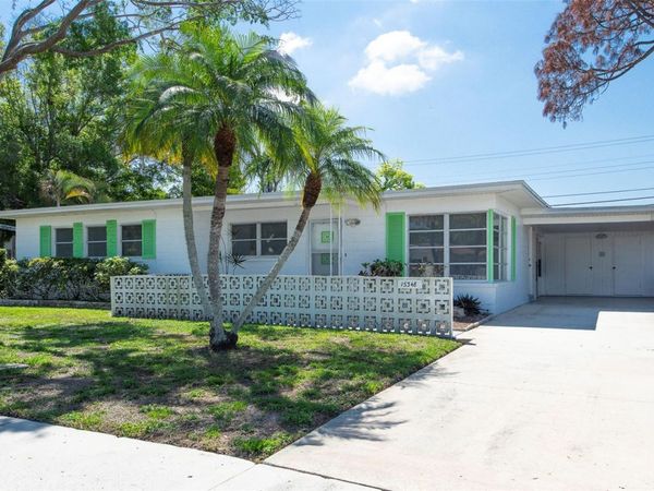 15348 BEDFORD CIRCLE W, CLEARWATER, FL 33764