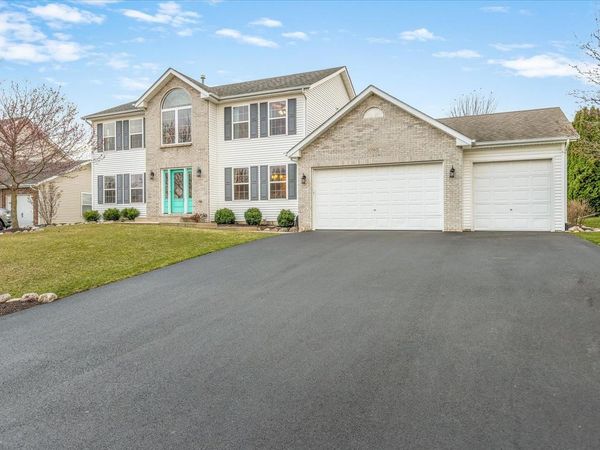 13362 Foxglove Lane, WINNEBAGO, IL 61088