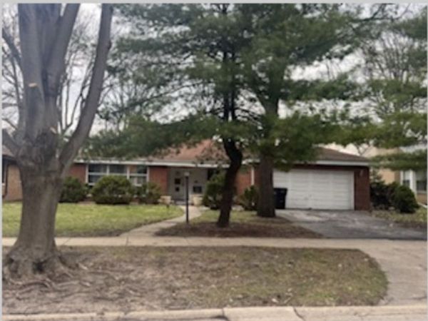 4916 Morse Avenue , Skokie, IL 60077