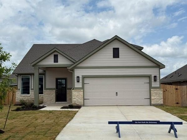 110 Mathew ST, Bertram, TX 78605
