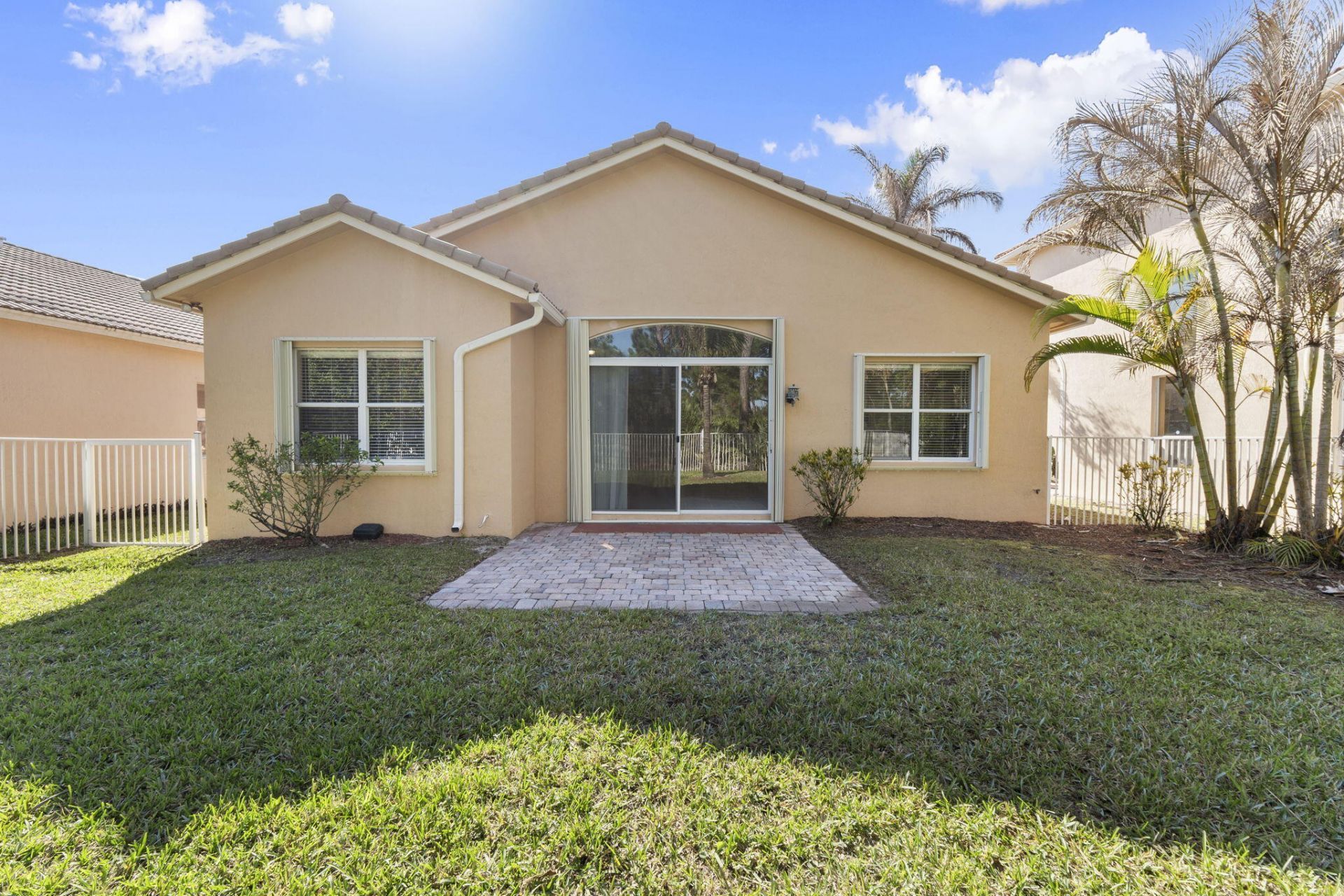 5627 Sunberry Circle, Fort Pierce, FL 34951 Photo