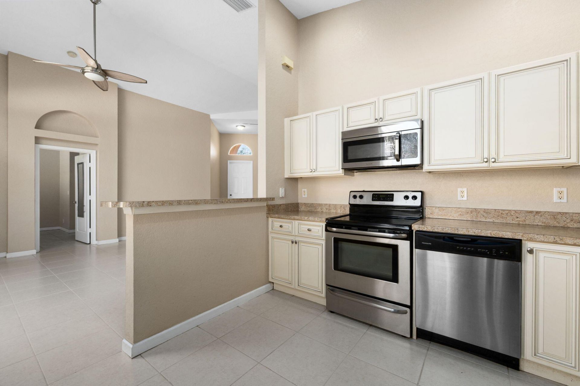 5627 Sunberry Circle, Fort Pierce, FL 34951 Photo