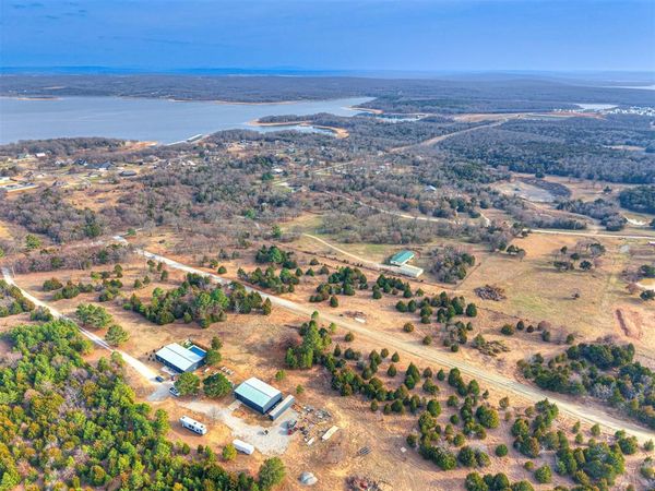 25 Emberlyn Lane, Eufaula, OK 74432