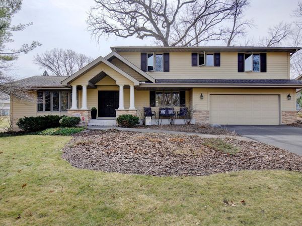 17325 25th Avenue N, Plymouth, MN 55447