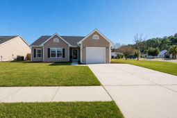 105 Avonshire Drive photo 4