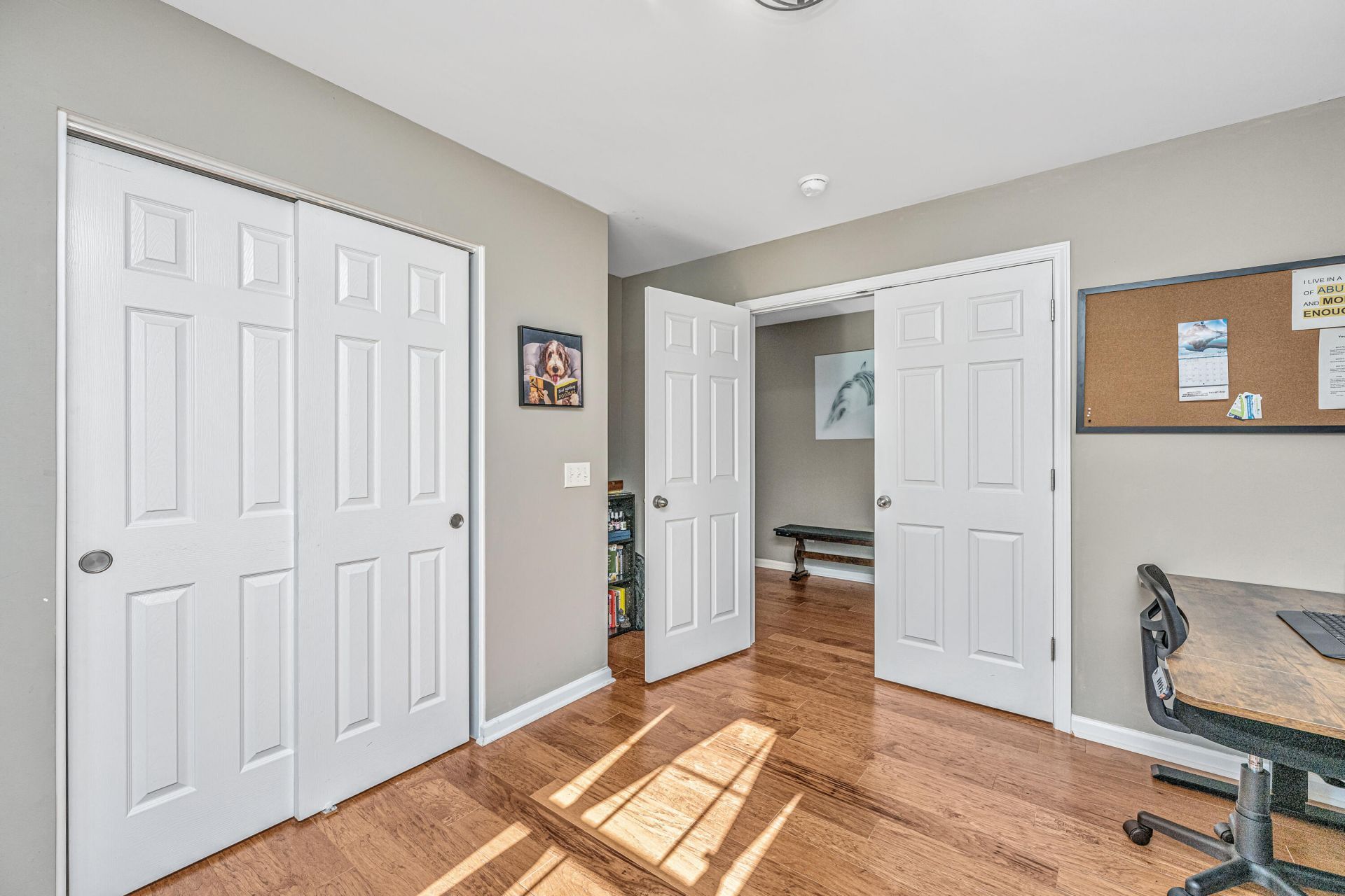 105 Avonshire Drive Photo 5