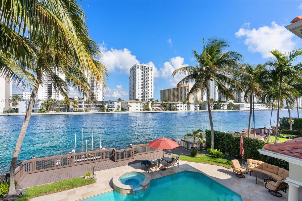 1495 Windjammer Way, Hollywood, FL 33019 Photo