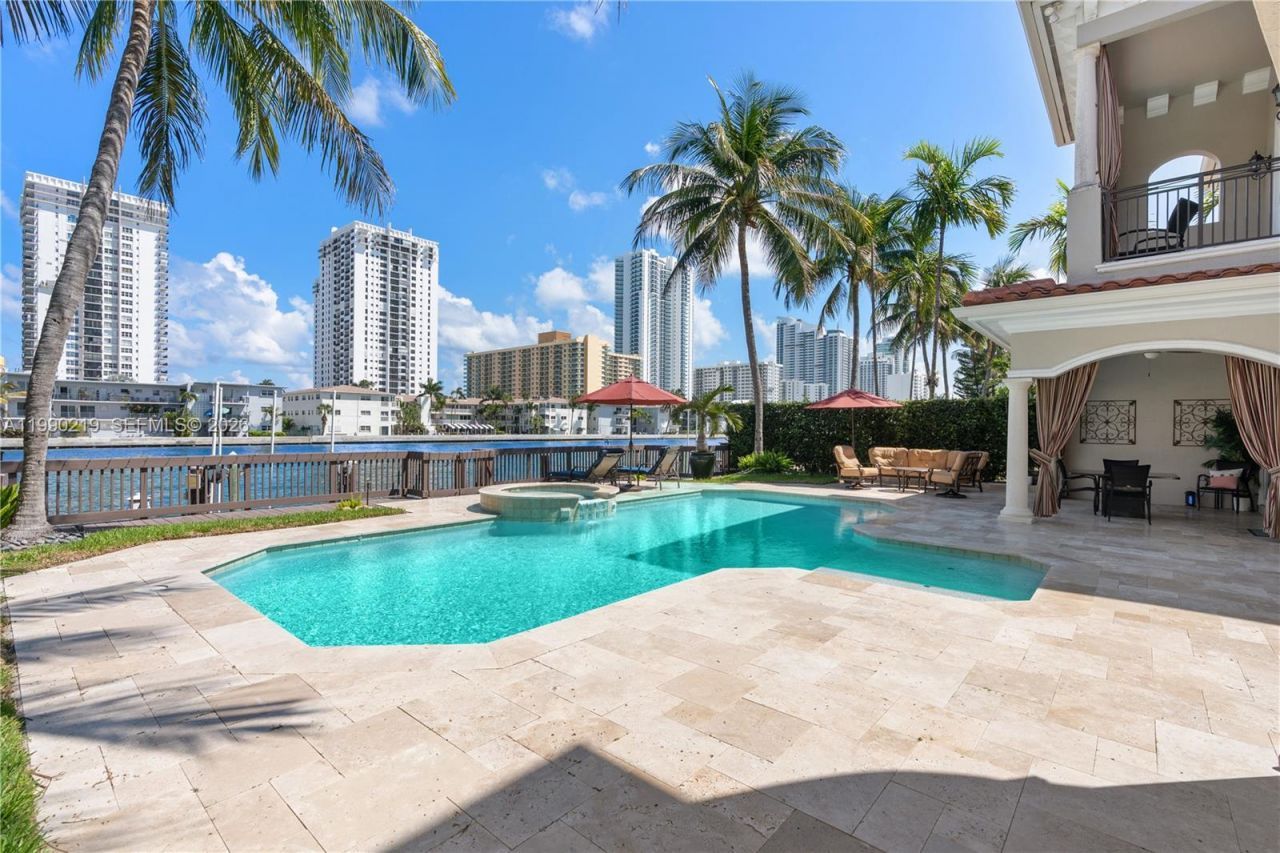 1495 Windjammer Way, Hollywood, FL 33019 Photo