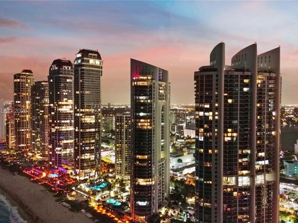 18101 Collins Ave , Unit 5104, Sunny Isles Beach, FL 33160