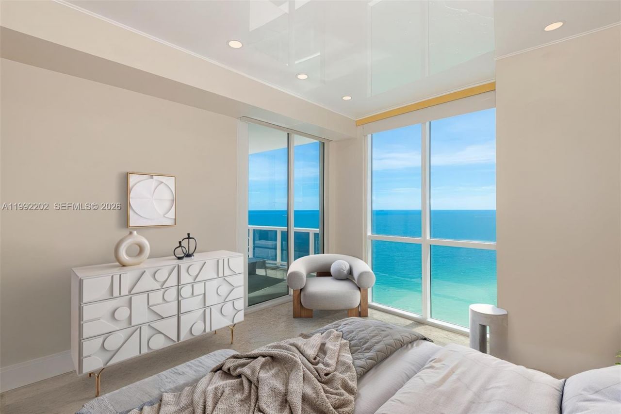 18101 Collins Ave , Unit 5104, Sunny Isles Beach, FL 33160 Photo