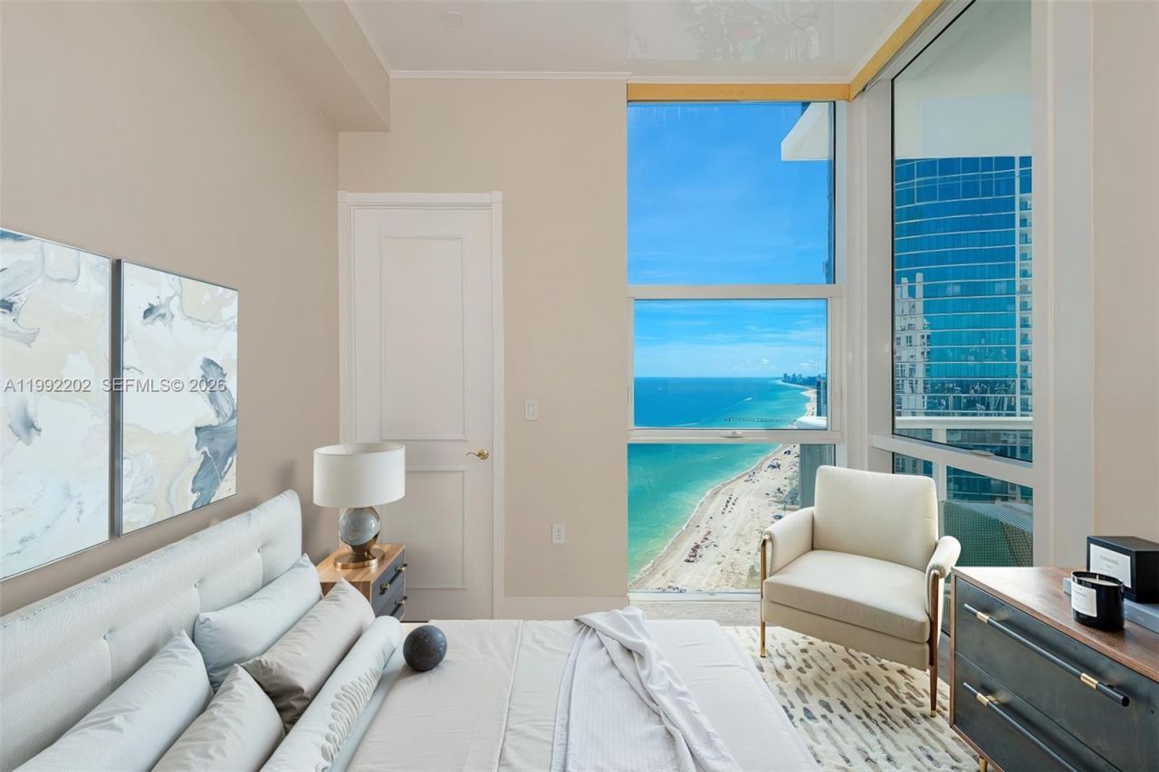 18101 Collins Ave , Unit 5104, Sunny Isles Beach, FL 33160 Photo