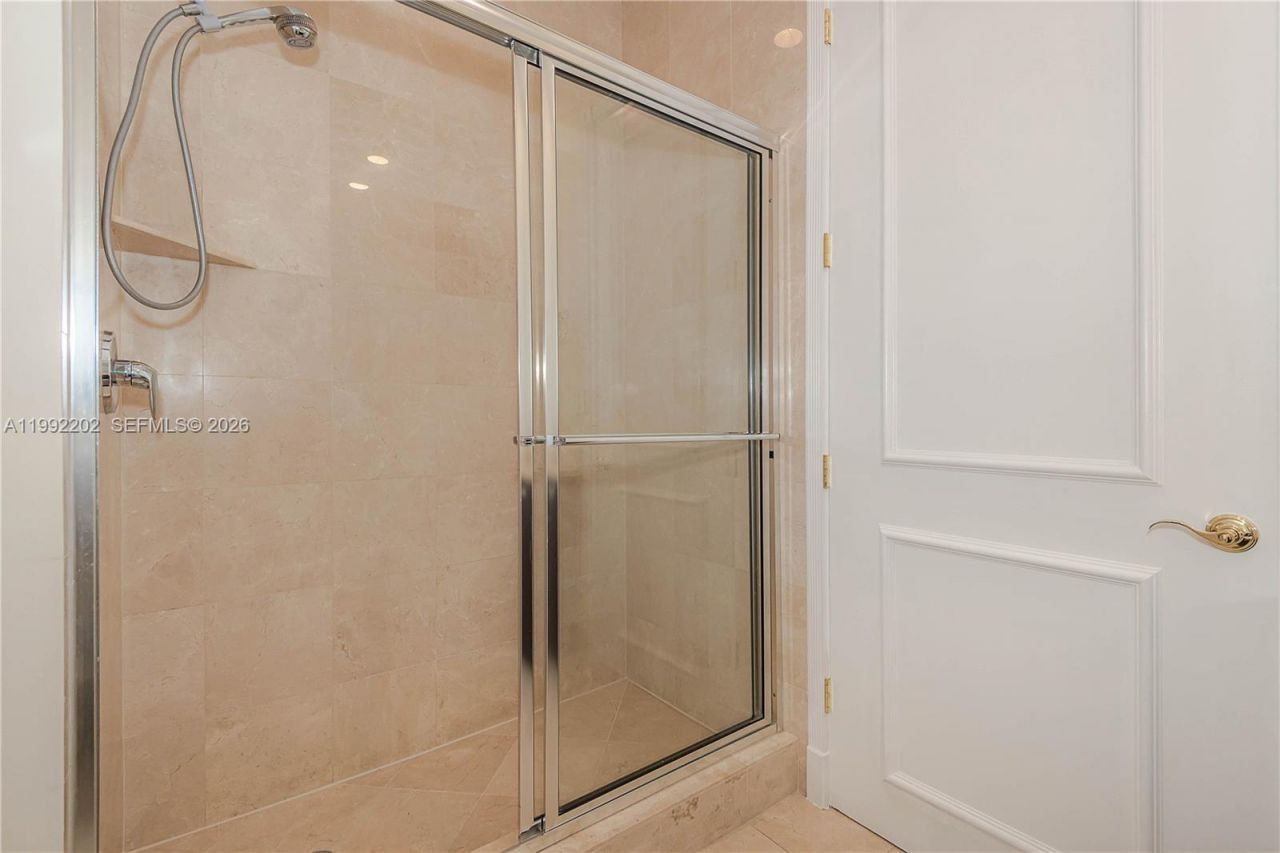 18101 Collins Ave , Unit 5104, Sunny Isles Beach, FL 33160 Photo
