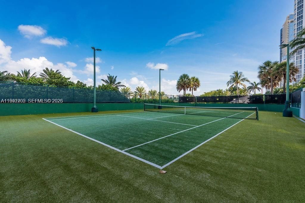 18101 Collins Ave , Unit 5104, Sunny Isles Beach, FL 33160 Photo