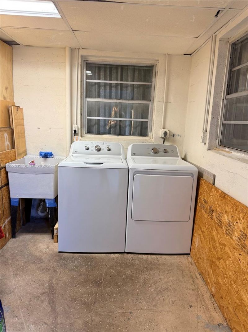 7761 NW 34th St, Davie, FL 33024 Photo