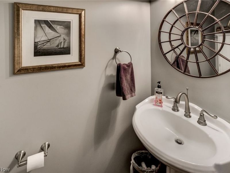 167 S Medina Line Road, Akron, OH 44321 Photo 36