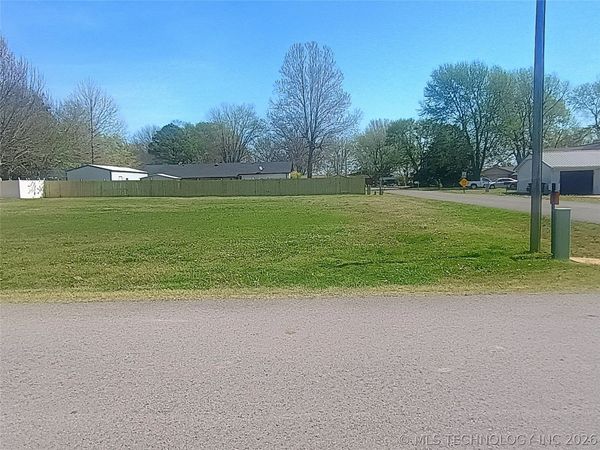 15 2nd , Warner, OK 74469