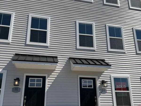 33 EAST FRONT STREET, BRIDGEPORT, PA 19405