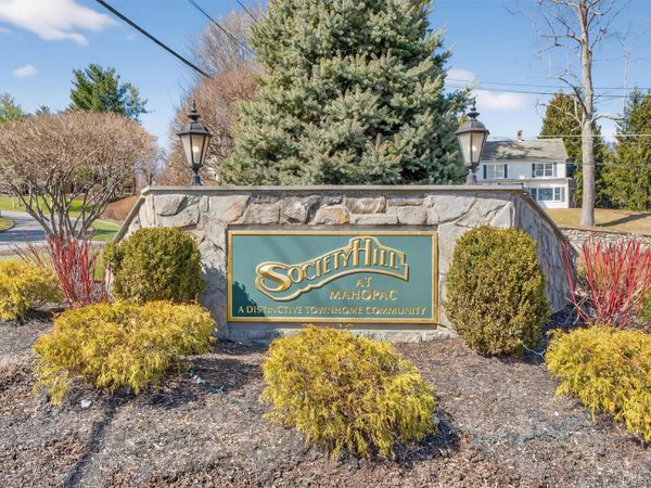 50 Jonathan Drive , Mahopac, NY 10541