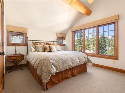 110 Flynn Rd, Bear Valley, CA 95223 Photo