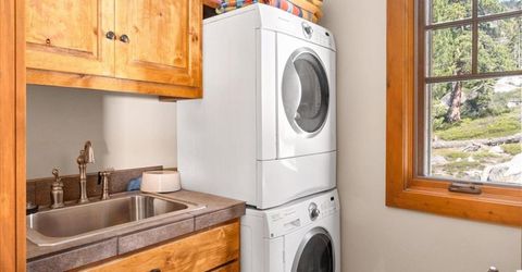 110 Flynn Rd, Bear Valley, CA 95223 Photo