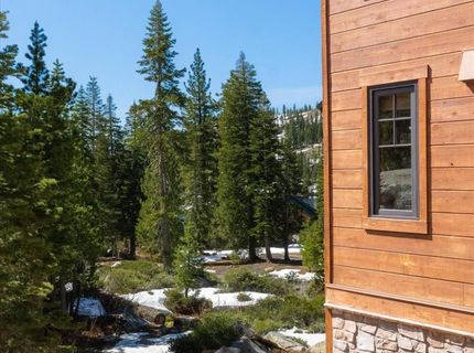 110 Flynn Rd, Bear Valley, CA 95223 Photo