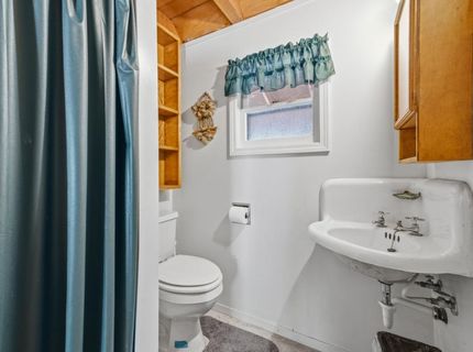 17 Squirrel Hollow, Sierra City, CA 96125 Photo