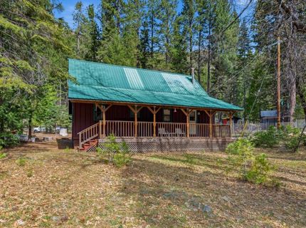 17 Squirrel Hollow, Sierra City, CA 96125 Photo