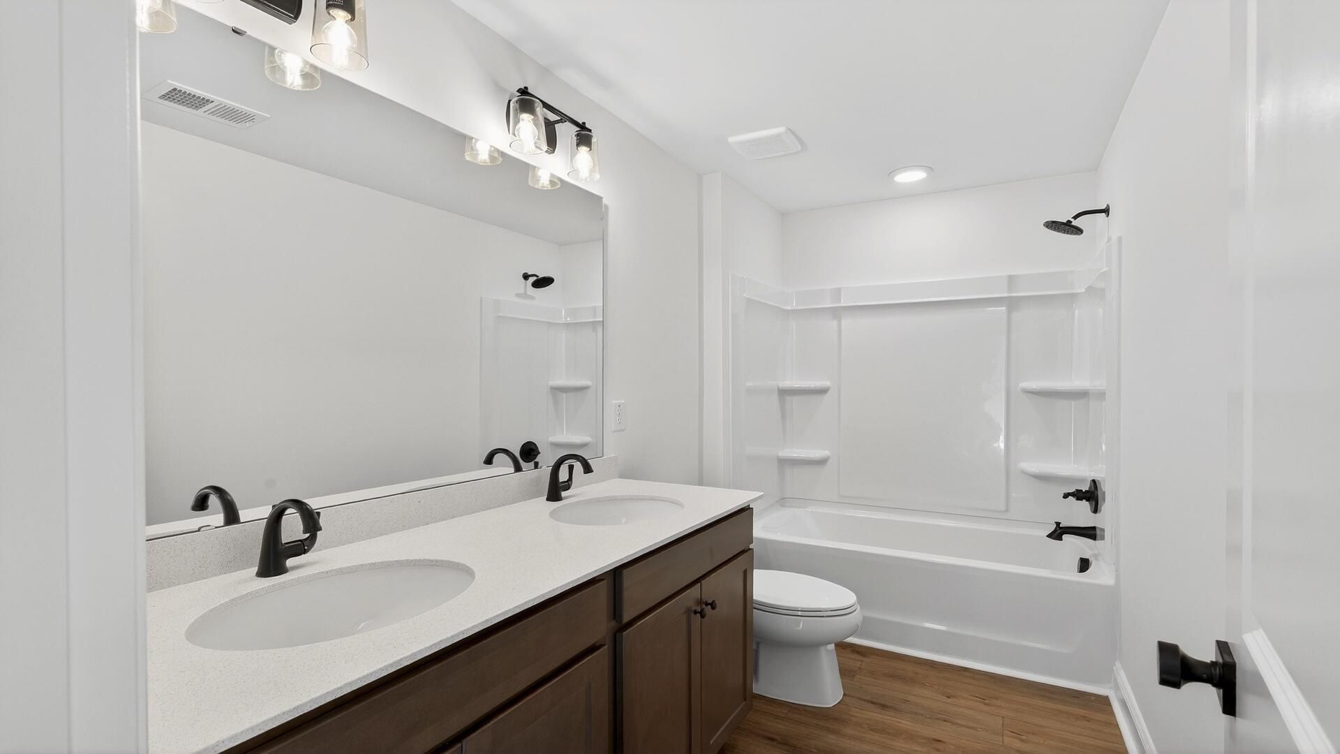 460 Cadbury Loop Photo 23