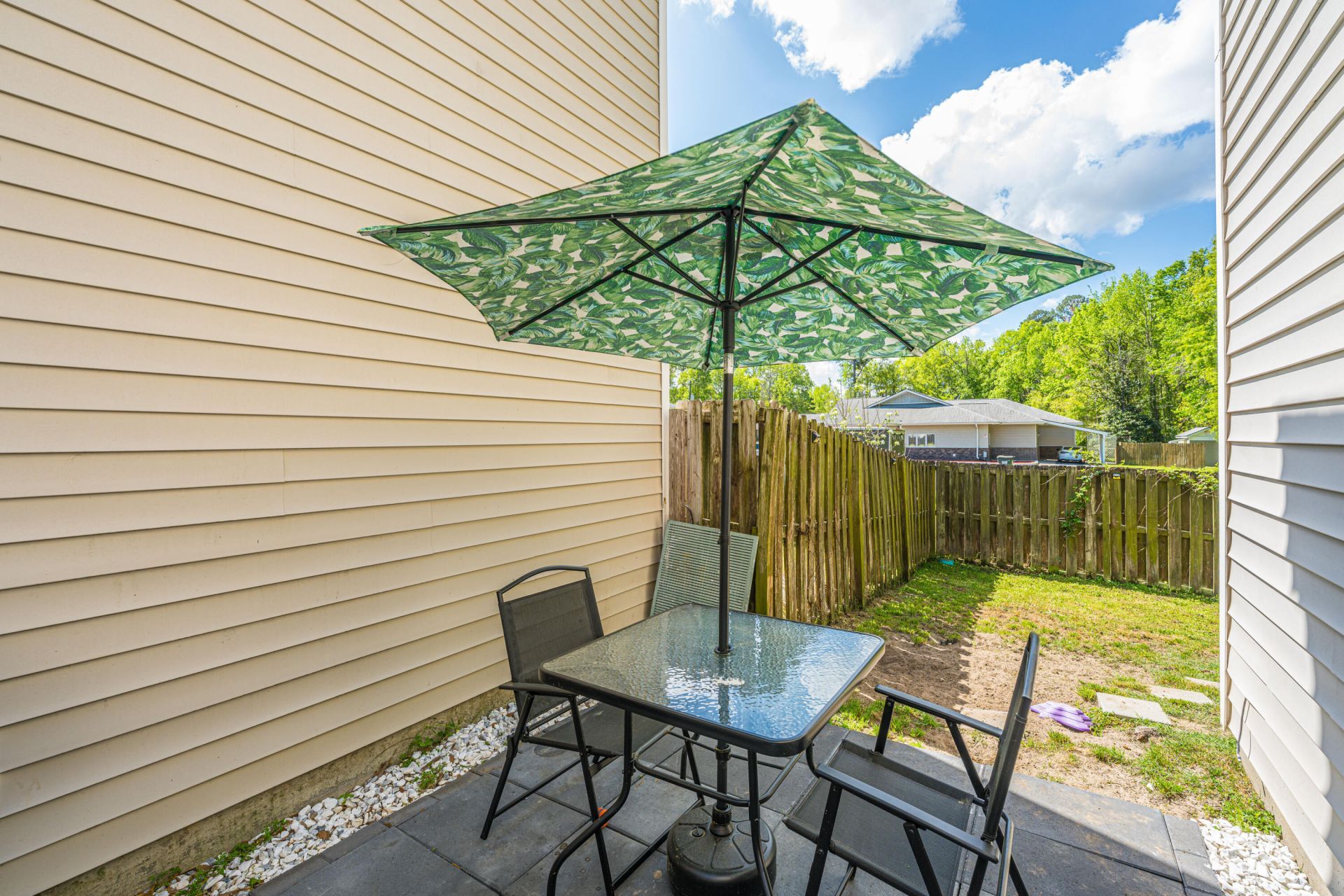 1104 Margle Way Photo 17