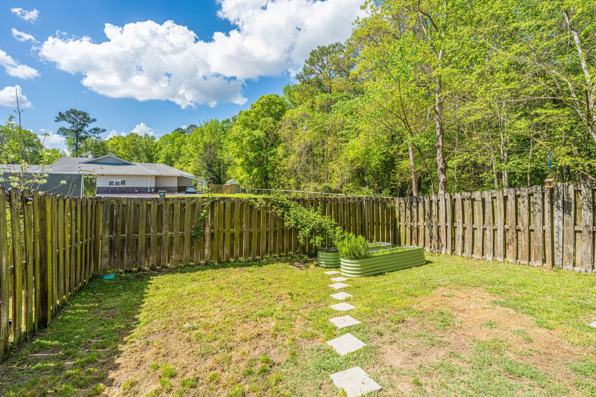 1104 Margle Way Photo 19