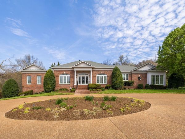 2017 Sunset Hills Ter , Nashville, TN 37215