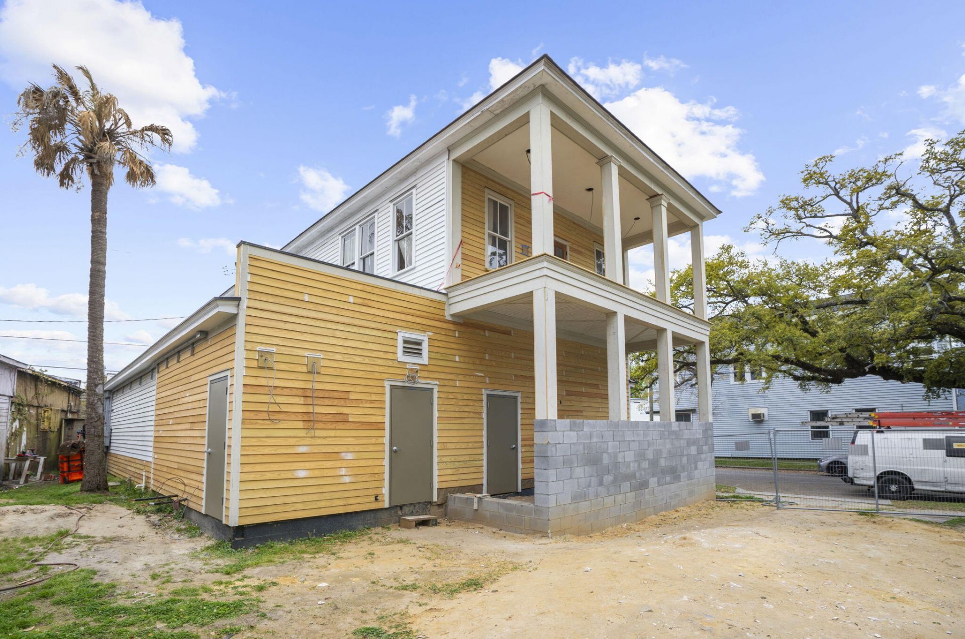 1106 King Street Photo 10