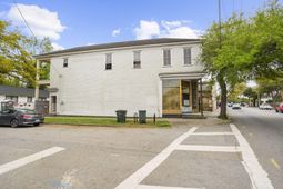 1106 King Street photo 4