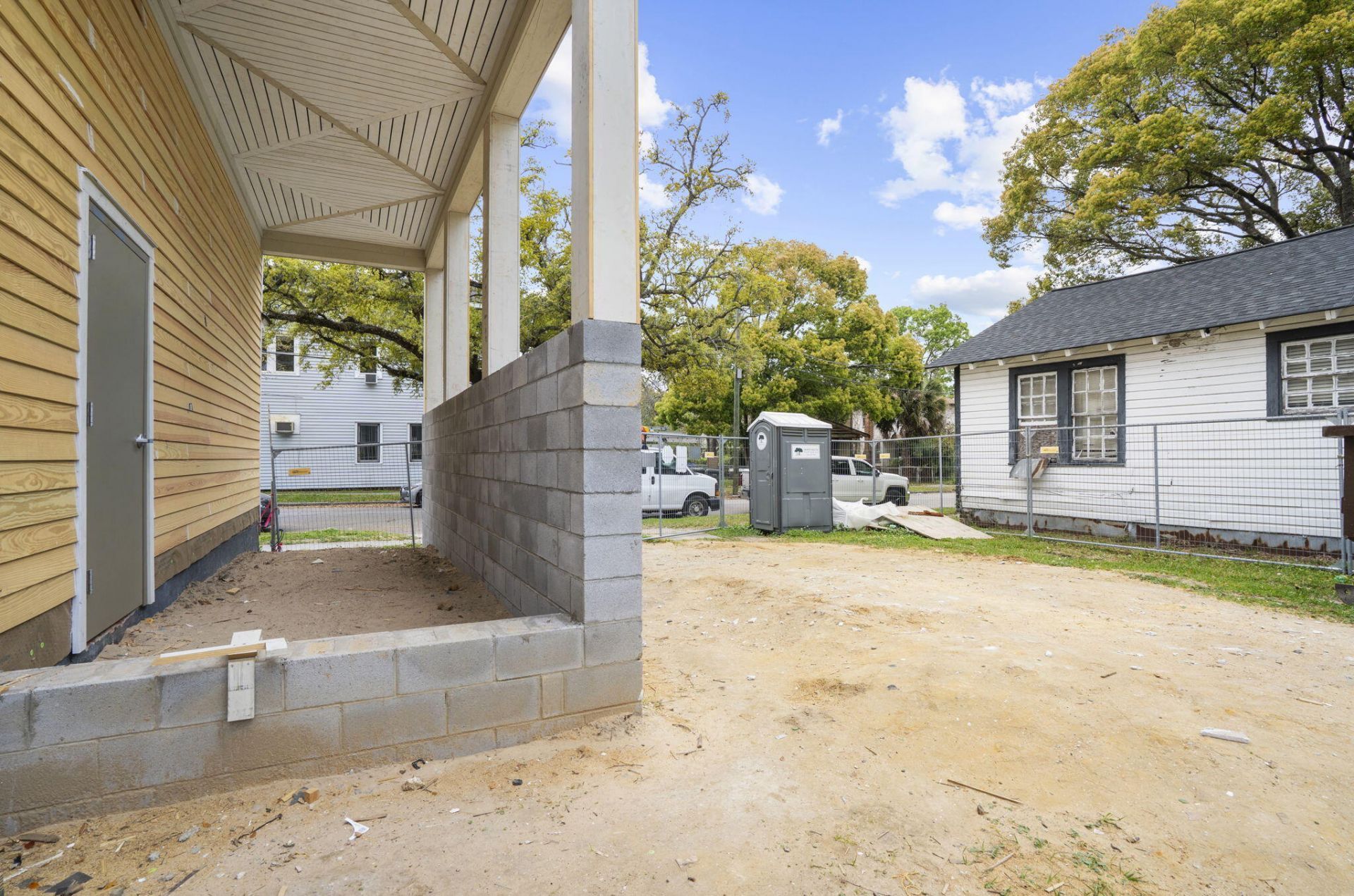 1106 King Street Photo 9
