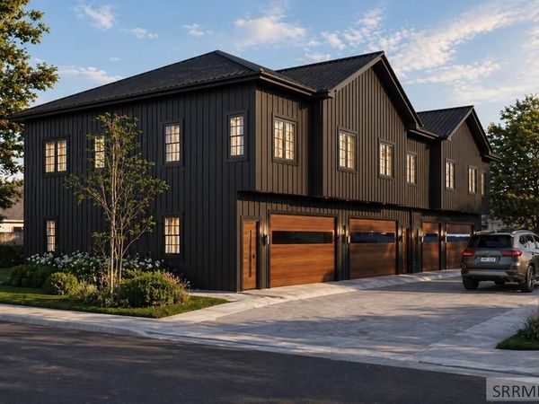 330 N Fanning Avenue, IDAHO FALLS, ID 83401