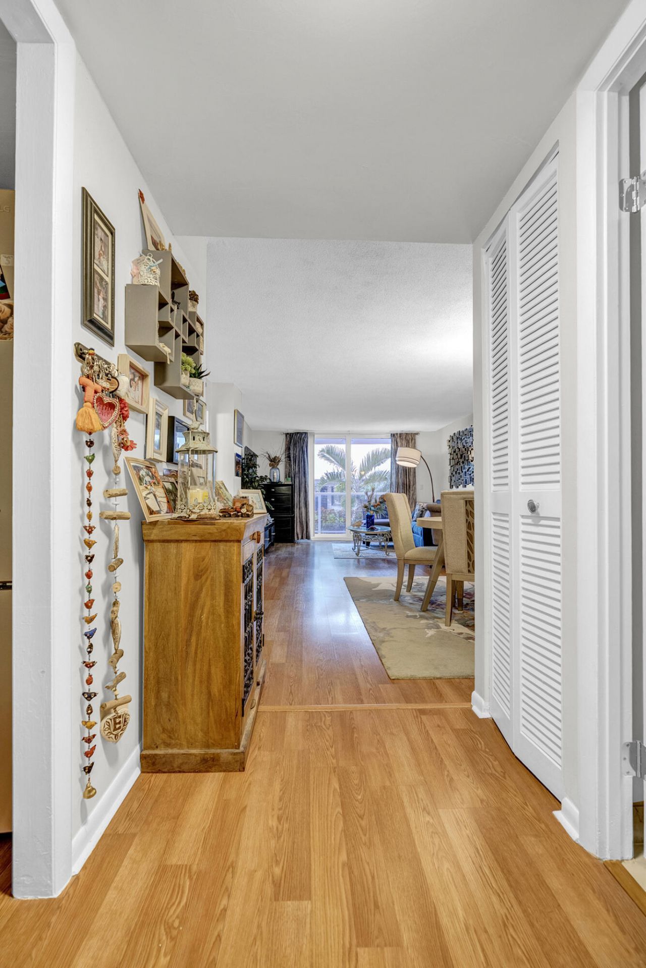 1904 S Ocean Drive, Unit 201, Hallandale Beach, FL 33009 Photo