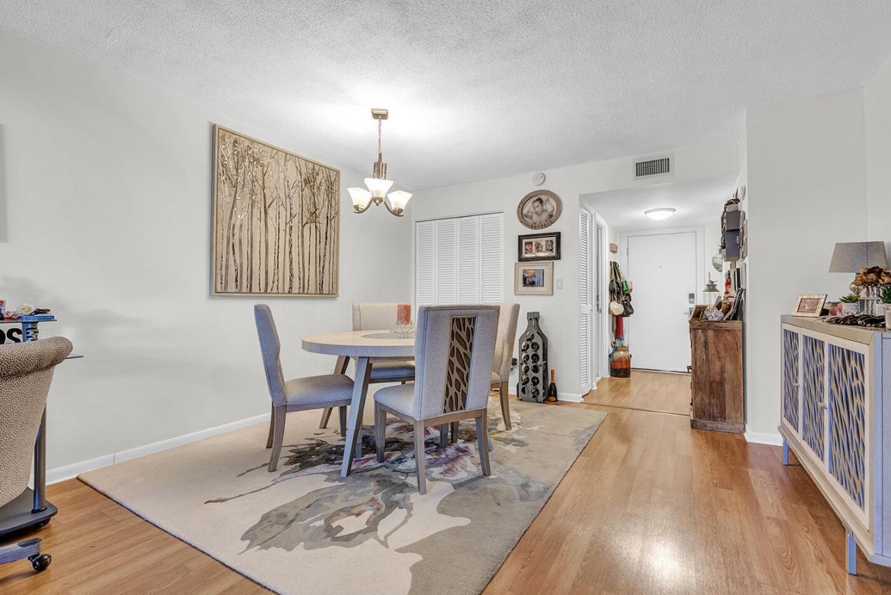 1904 S Ocean Drive, Unit 201, Hallandale Beach, FL 33009 Photo