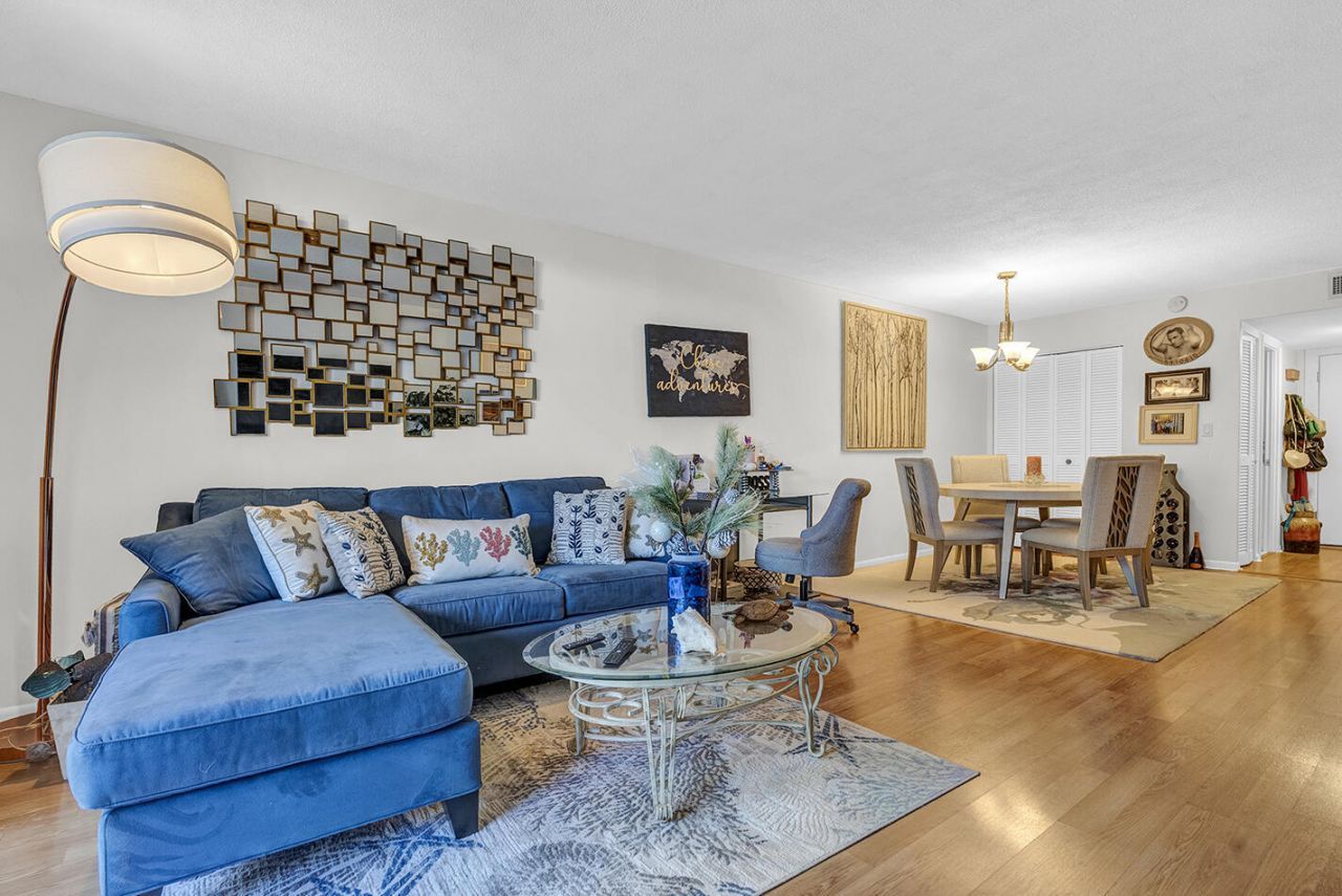 1904 S Ocean Drive, Unit 201, Hallandale Beach, FL 33009 Photo