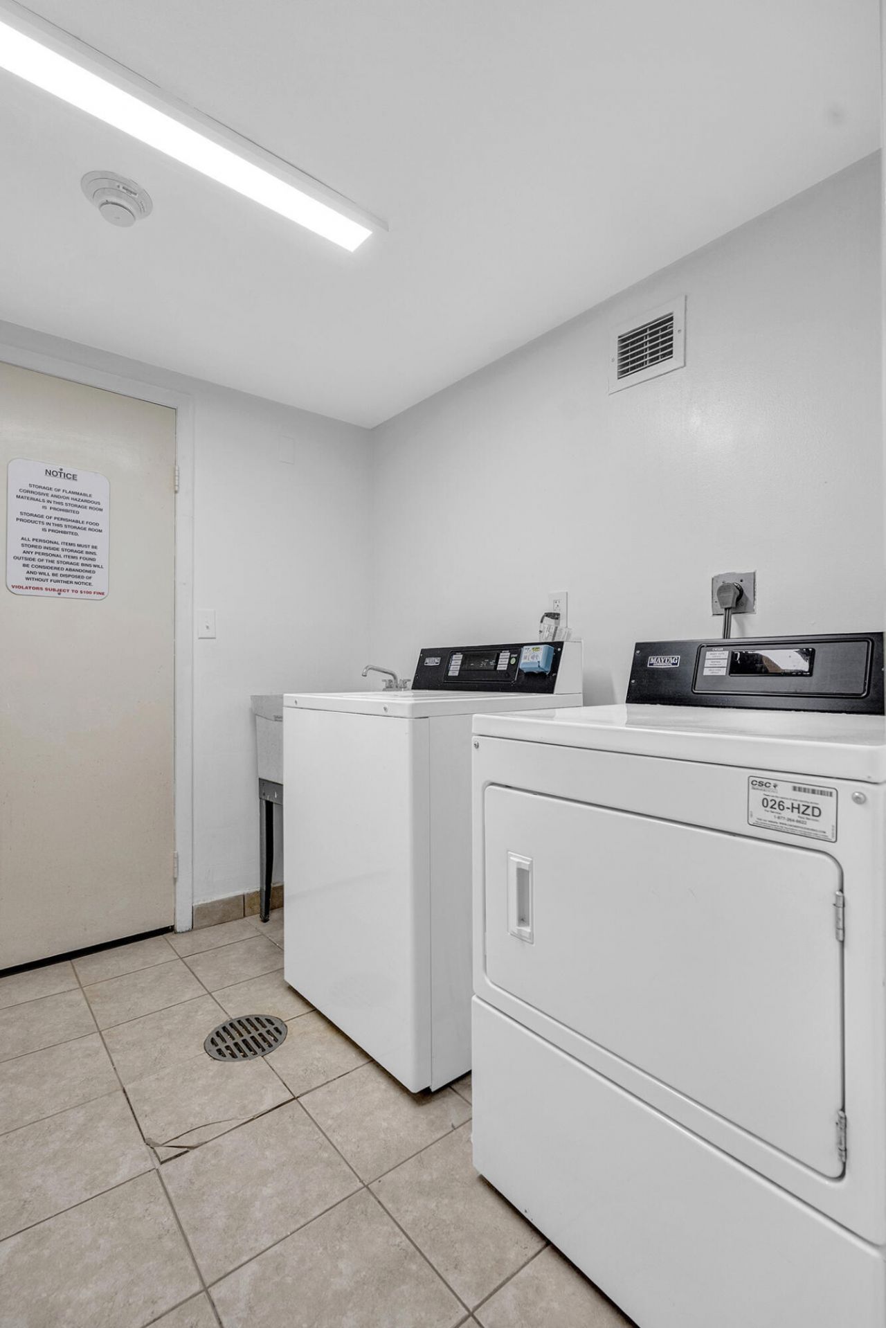 1904 S Ocean Drive, Unit 201, Hallandale Beach, FL 33009 Photo