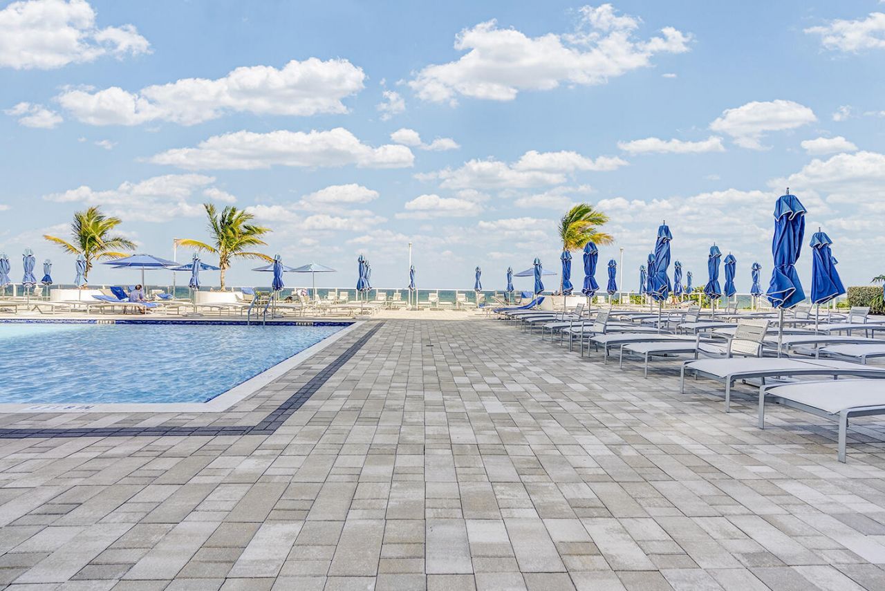 1904 S Ocean Drive, Unit 201, Hallandale Beach, FL 33009 Photo