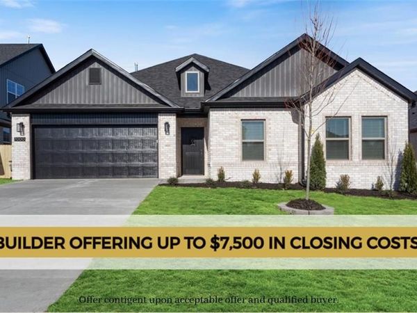 6905 SW Orange Avenue, Bentonville, AR 72713