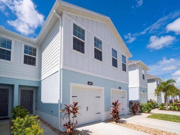 4660 OLD BLUSH STREET, BRADENTON, FL 34211