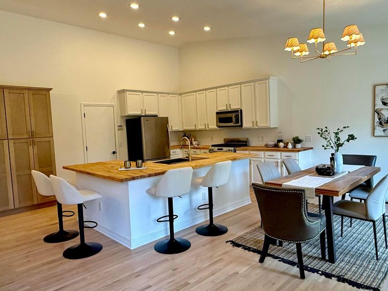 4256 Landhigh Lakes Drive , Powell, OH 43065 Photo 6