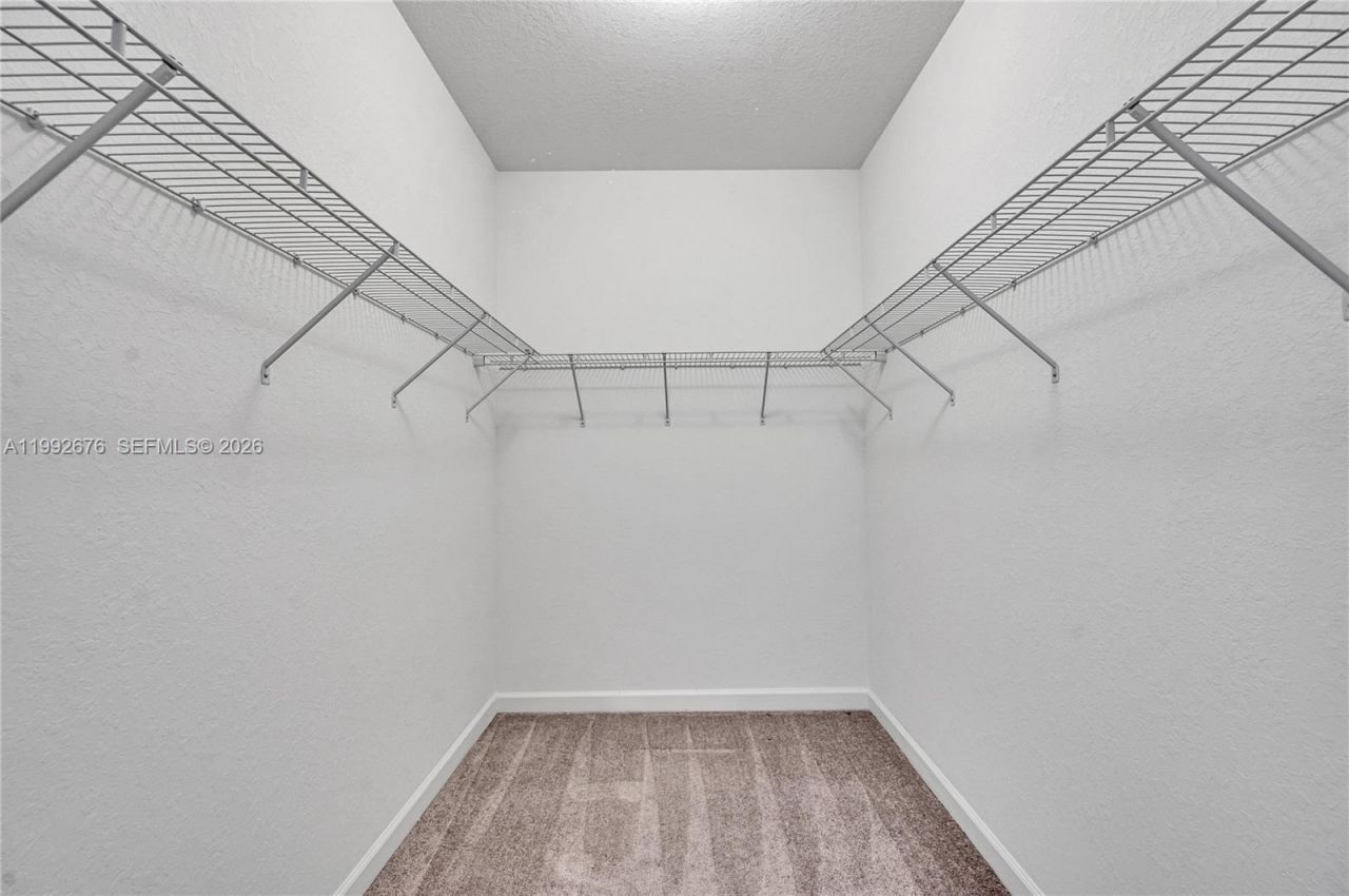 2300 NW 130th St, Miami, FL 33167 Photo