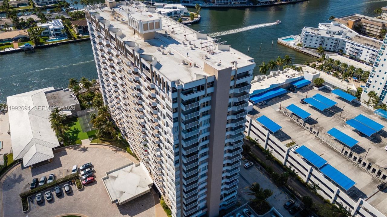 1965 S Ocean Dr, Unit 9F, Hallandale Beach, FL 33009 Photo
