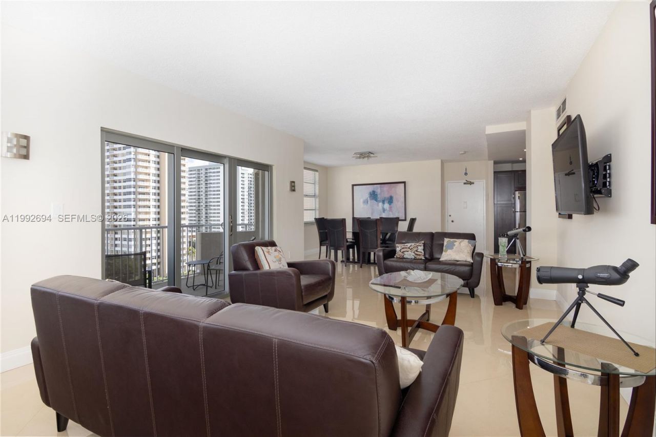 1965 S Ocean Dr, Unit 9F, Hallandale Beach, FL 33009 Photo