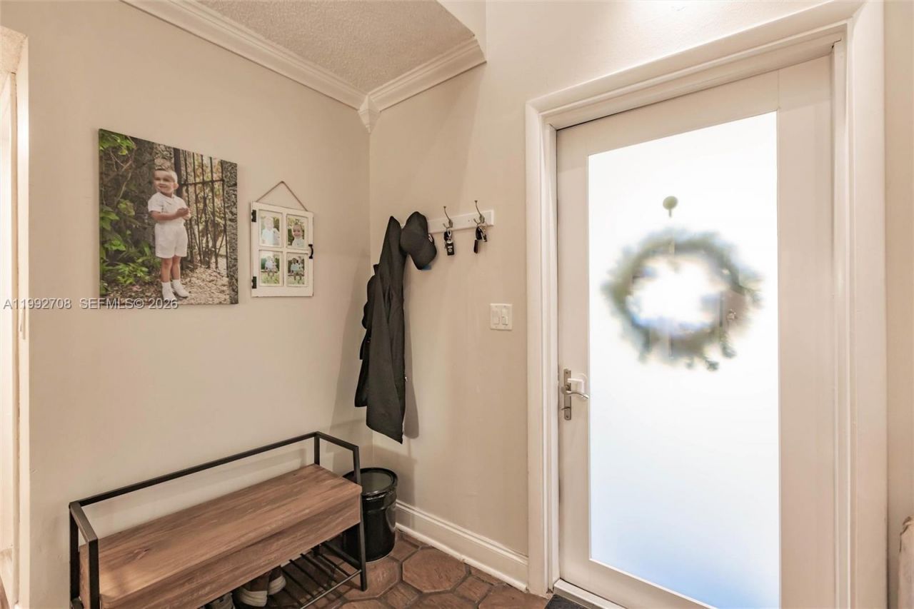 9404 SW 8th Ter , Unit 9404, Miami, FL 33174 Photo