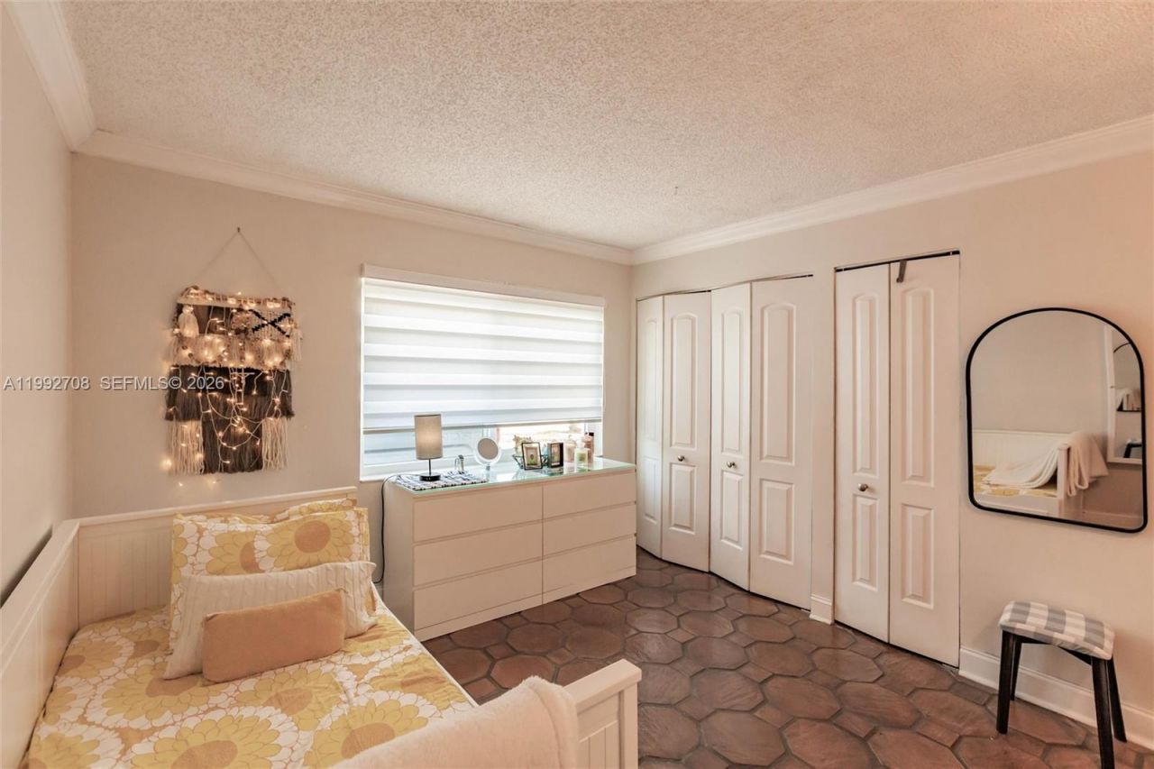 9404 SW 8th Ter , Unit 9404, Miami, FL 33174 Photo